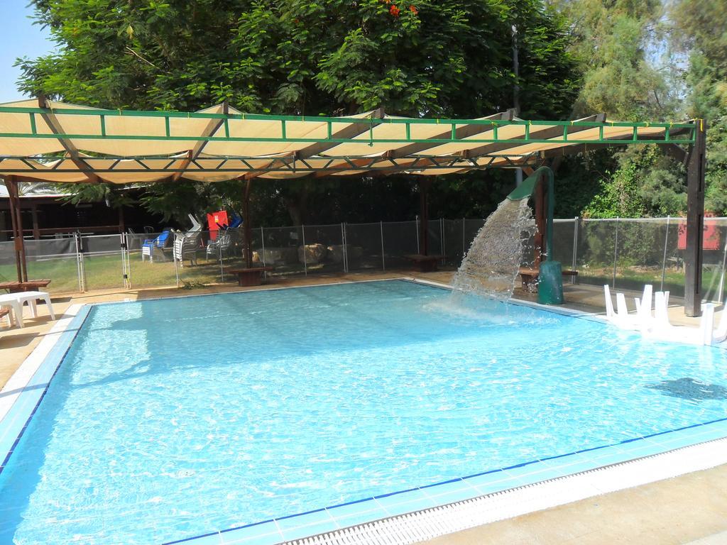 Almog Kibbutz Hotel Экстерьер фото