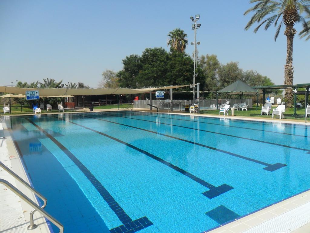 Almog Kibbutz Hotel Экстерьер фото