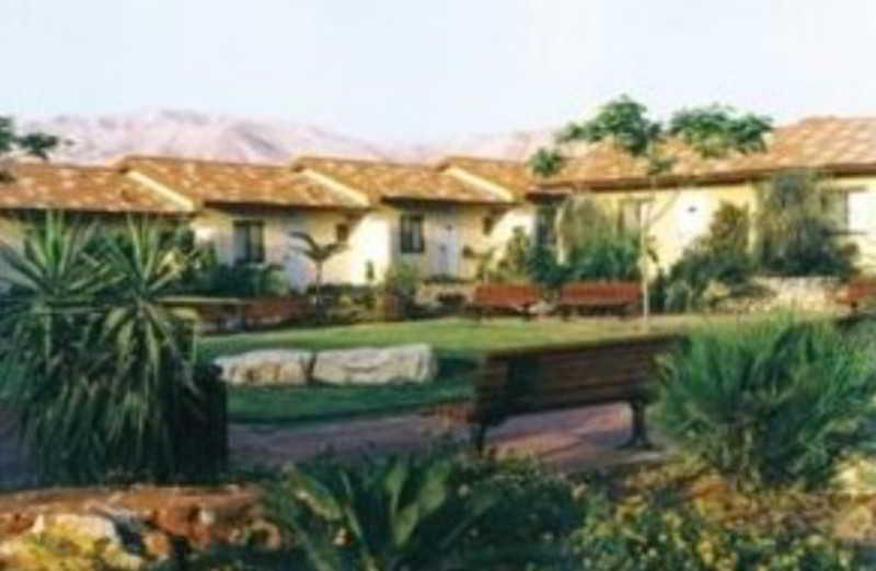 Almog Kibbutz Hotel Экстерьер фото